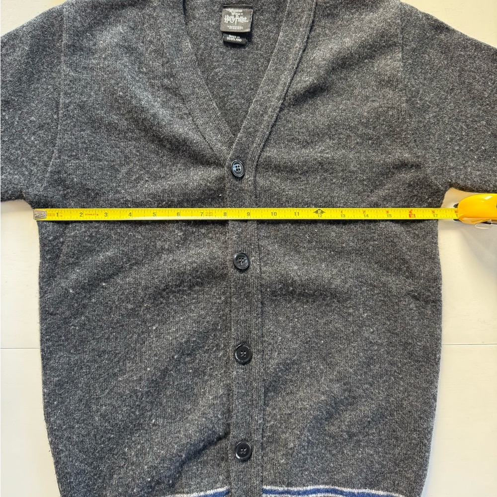 Harry Potter Wizarding World Ravenclaw Cardigan 100% Lambswool Size Small - Picture 8 of 10